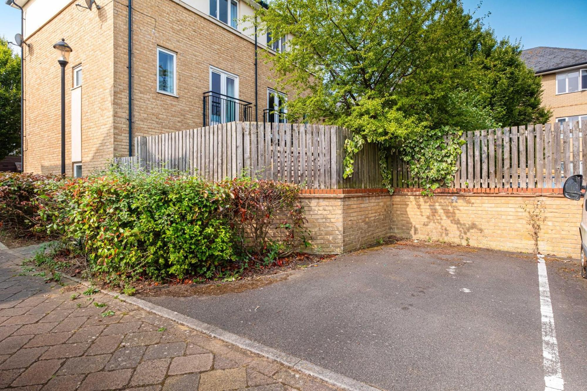Apartment Modern & Comfortable 4 Bed House *